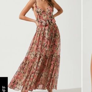Astr the Label Eartha Floral Dress (Medium)